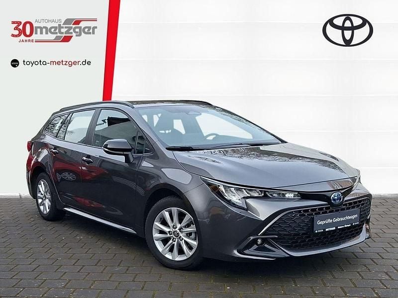Gebraucht Toyota Corolla Business Edition 141 PS (103 kW) 2025 Grau Kombi