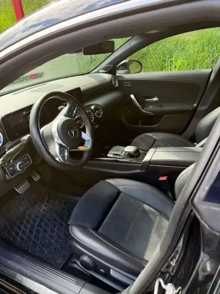Gebraucht Mercedes CLA250 AMG line 224 PS (164 kW) 2019 Schwarz Coupé