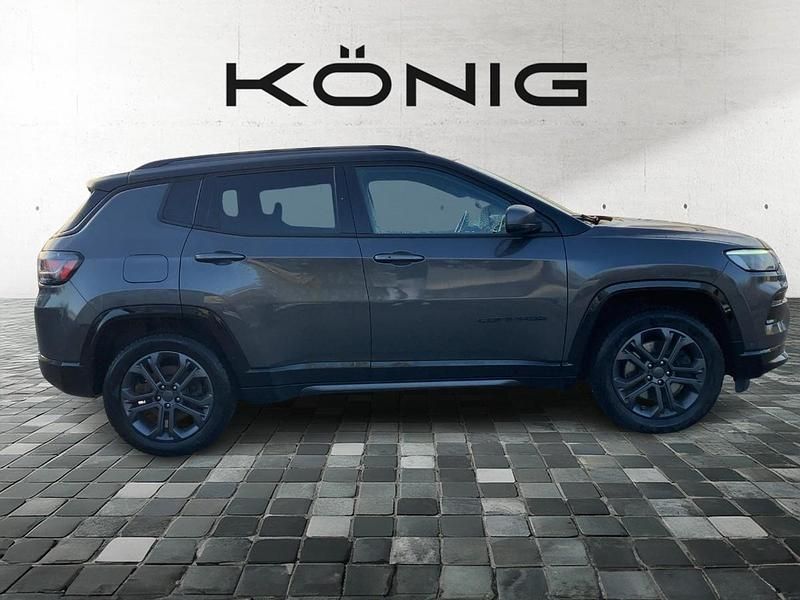 Gebraucht Jeep Compass 180 PS (132 kW) 2022 Grau SUV