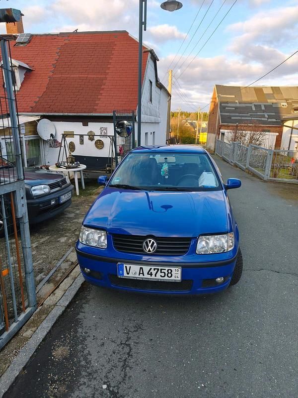 Gebraucht VW Polo 45 PS (33 kW) 2000 Blau Kleinwagen