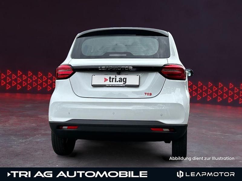 Neu Leapmotor T03 69 kW (95 PS) 2026 Weiß Kleinwagen