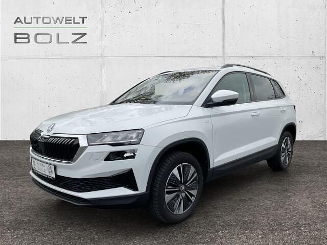 Weiss Gebraucht 2022 Skoda Karoq Tour SUV | 24.990 € (Guter Preis) - Bild 1/4