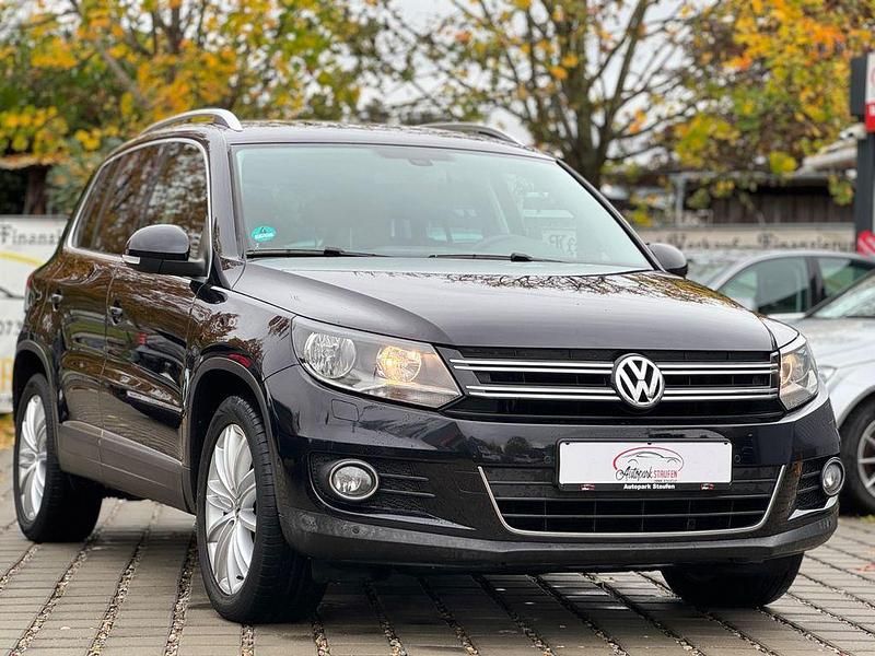 Schwarz Gebraucht 2014 VW Tiguan Sportline SUV | 10.990 € (Fairer Preis) - Bild 1/4
