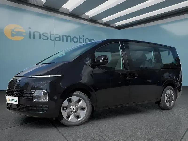 Neu Hyundai Staria 224 PS (164 kW) 2025 Schwarz Van / Kleinbus