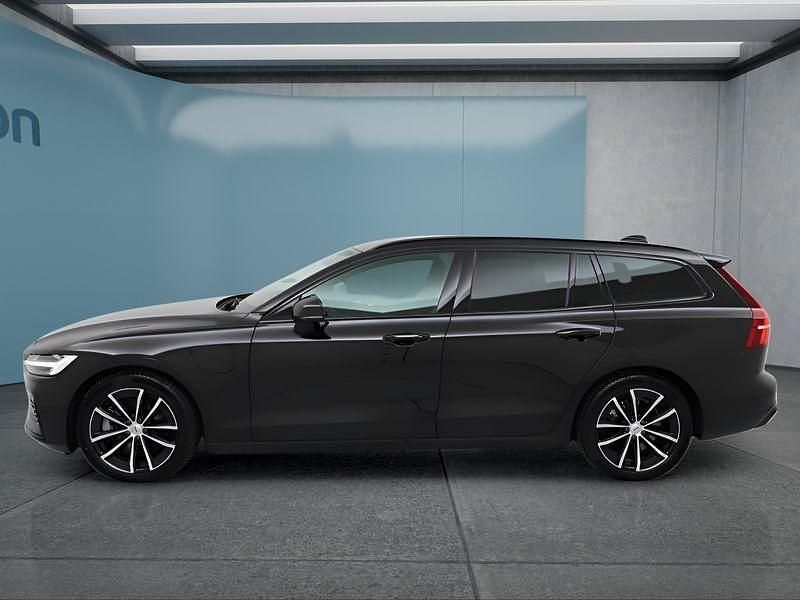 Gebraucht Volvo V60 455 PS (334 kW) 2025 Schwarz Kombi