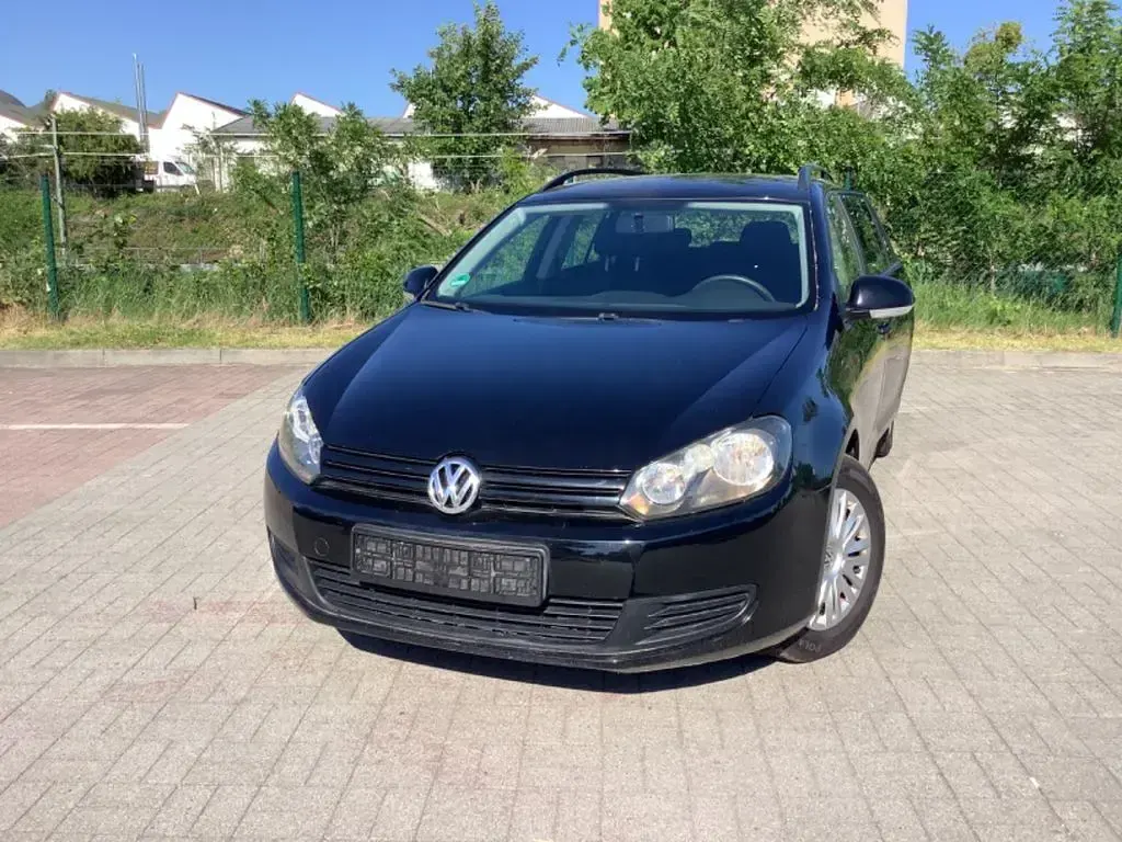 Gebraucht VW Golf VI S 105 PS (77 kW) 2011 Schwarz Kleinwagen