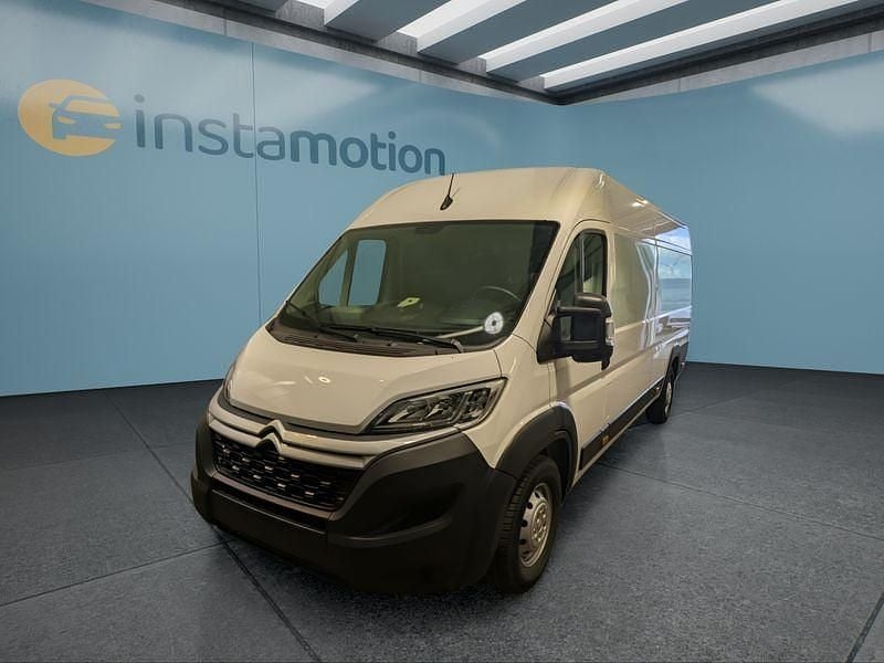 Weiß Gebraucht 2024 Citroën Jumper Van / Kleinbus | 26.099 € (Fairer Preis) - Bild 1/4