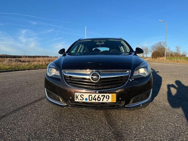 Gebraucht Opel Insignia Sport 170 PS (125 kW) 2015 Braun Kombi