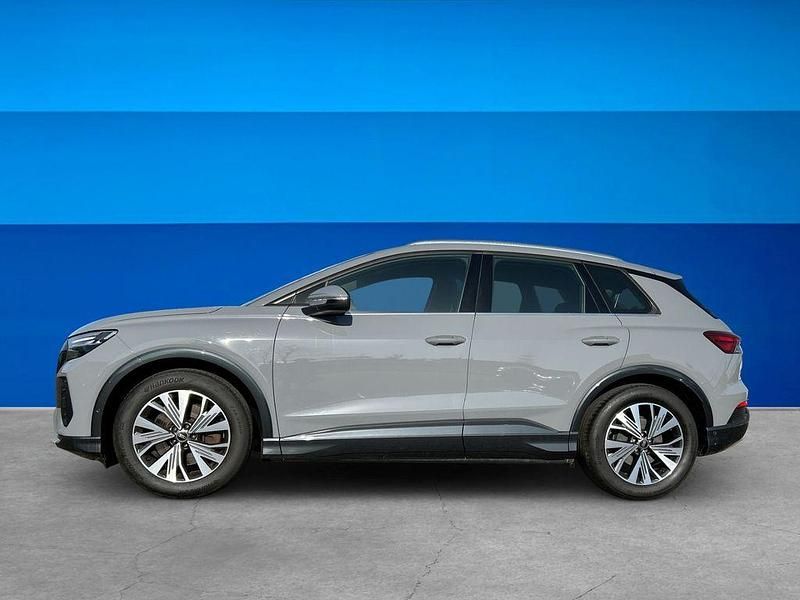 Gebraucht Audi Q4 e-tron Basis 219 kW (299 PS) 2022 Grau SUV