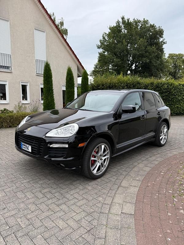 Schwarz Gebraucht 2008 Porsche Cayenne GTS SUV | 10.900 € (Guter Preis) - Bild 1/4