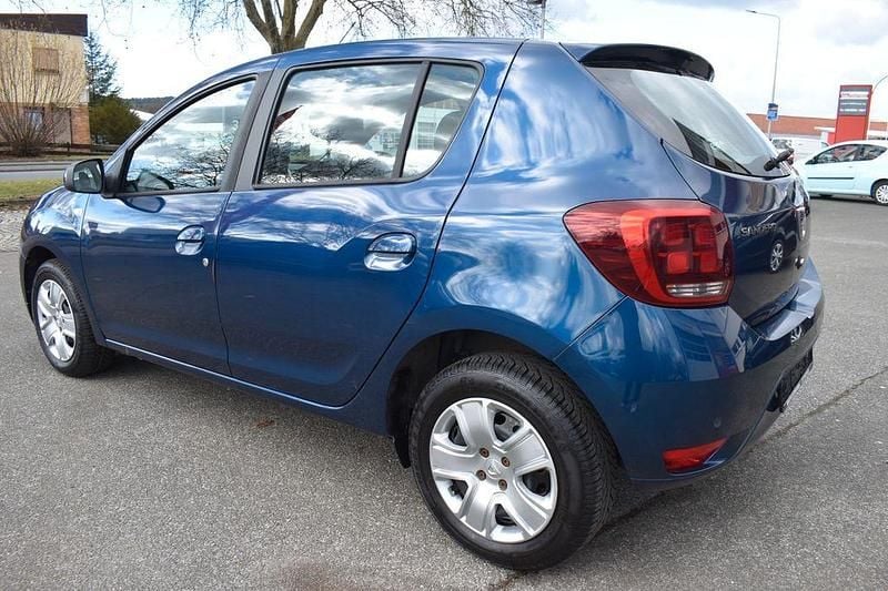 Gebraucht Dacia Sandero Comfort 90 PS (66 kW) 2020 Blau Kleinwagen
