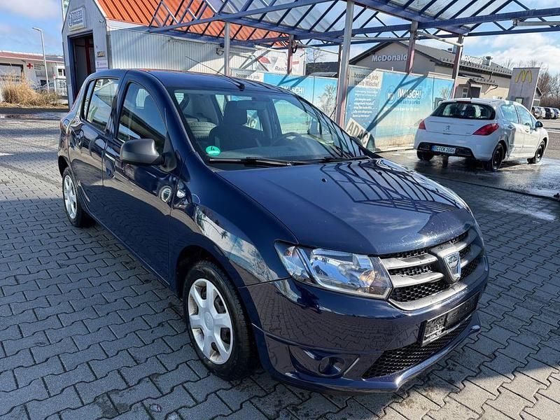 Gebraucht Dacia Sandero Ambiance 75 PS (55 kW) 2015 Blau Limousine
