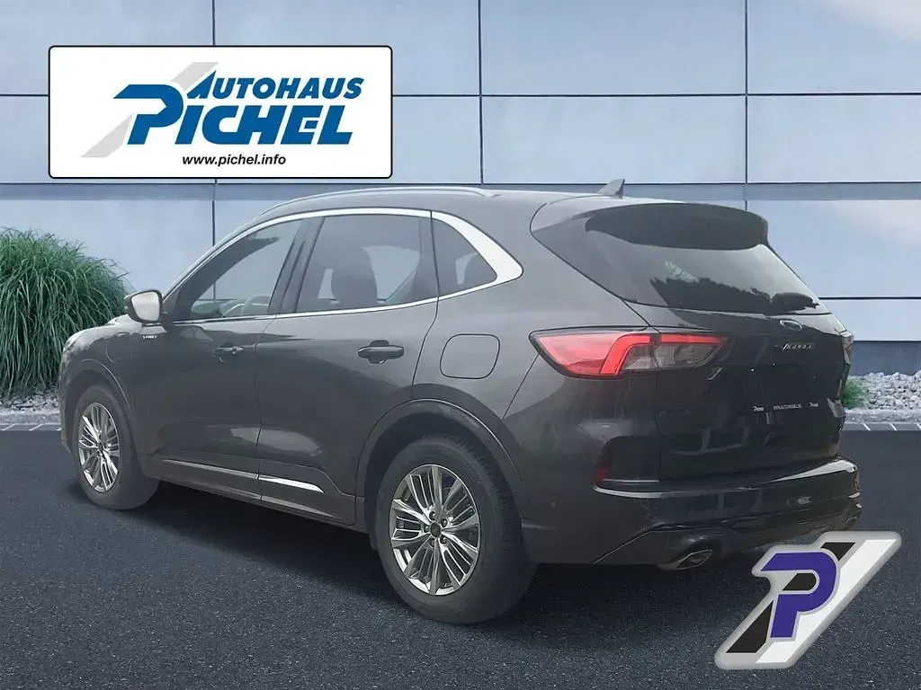 Używany Ford Kuga Vignale 224 KM (164 kW) 2021 Szary SUV