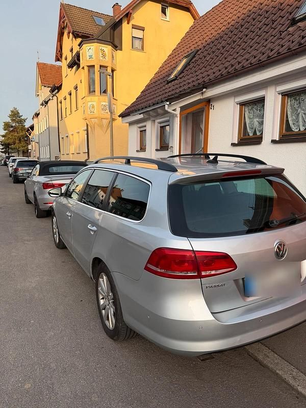 Gebraucht VW Passat 125 PS (91 kW) 2012 Silber Kombi