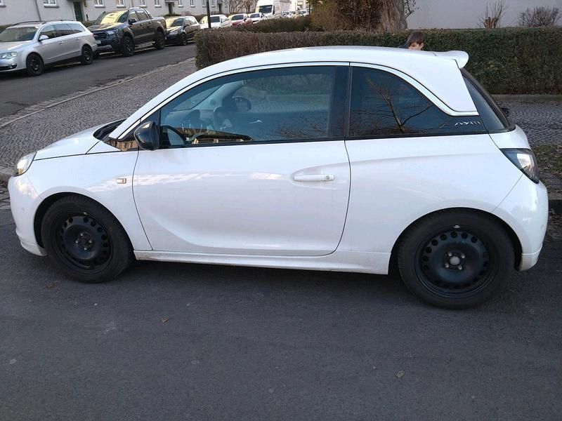 Gebraucht Opel Adam 115 PS (84 kW) 2018 Weiß Kleinwagen