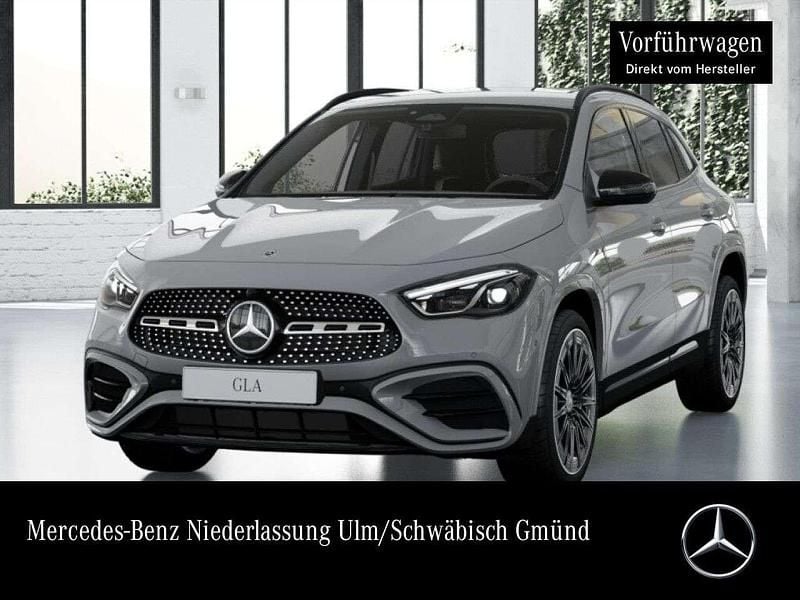 Grau Gebraucht 2025 Mercedes GLA200 AMG SUV | 46.490 € (Teuer) - Bild 1/2