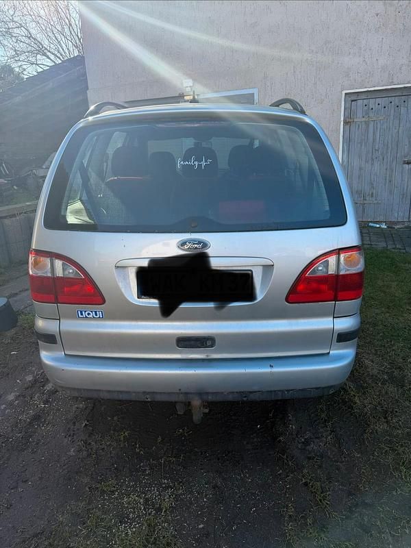 Gebraucht Ford Galaxy 140 PS (102 kW) 2004 Silber Van / Kleinbus