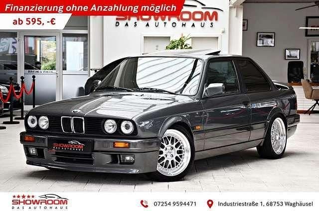 Delphingrau metallic Gebraucht 1990 BMW 325 Basis Coupé | 49.950 € - Bild 1/4