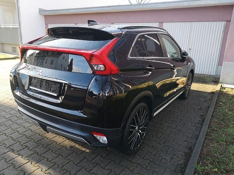 Gebraucht Mitsubishi Eclipse Cross Top 148 PS (108 kW) 2019 Schwarz SUV