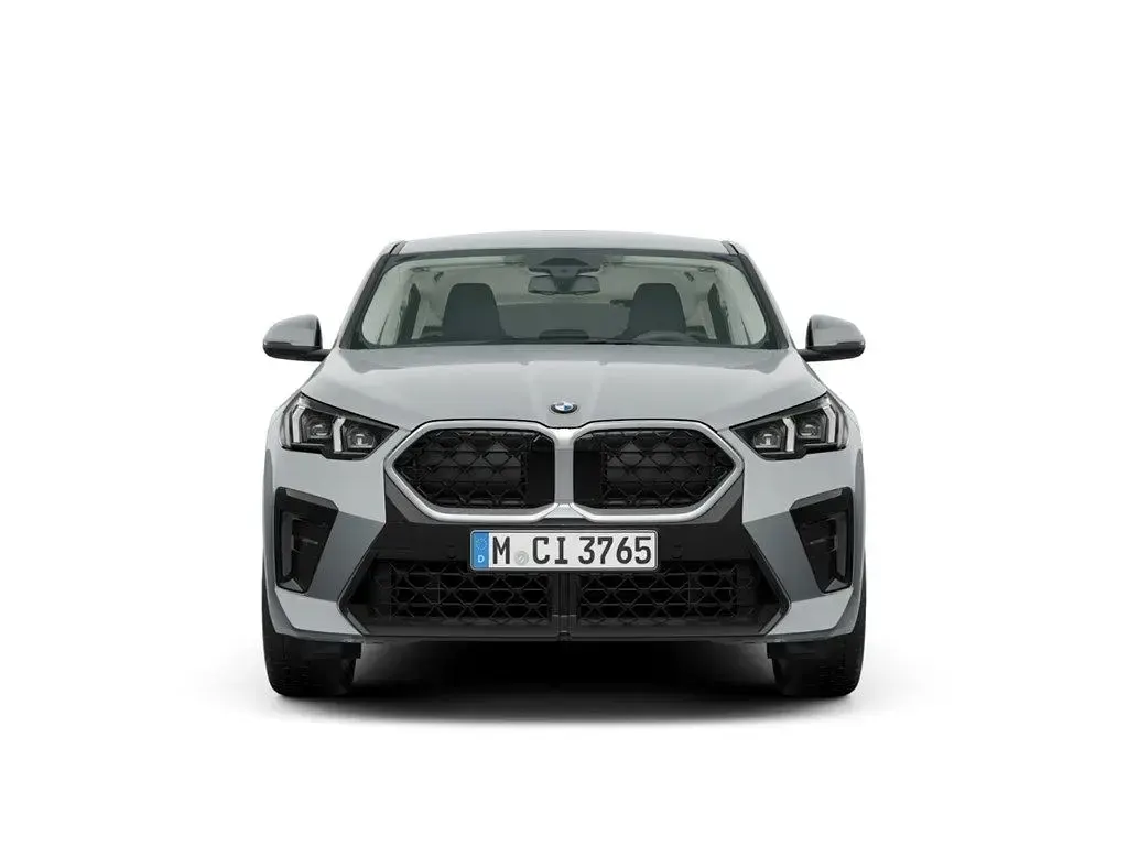 Gebraucht BMW X2 Performance 156 PS (114 kW) 2026 Grau SUV