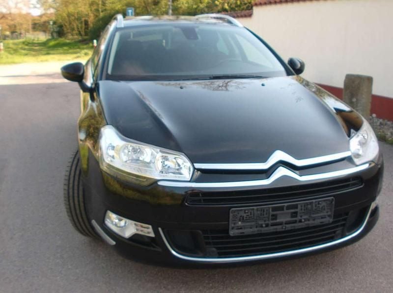 Gebraucht Citroën C5 SELECTION 150 PS (110 kW) 2015 Schwarz Kombi
