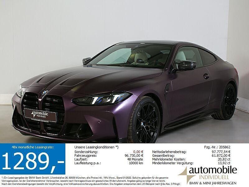Frozen purple met. Gebraucht 2024 BMW M4 Shadowline Coupé | 96.729 € - Bild 1/4