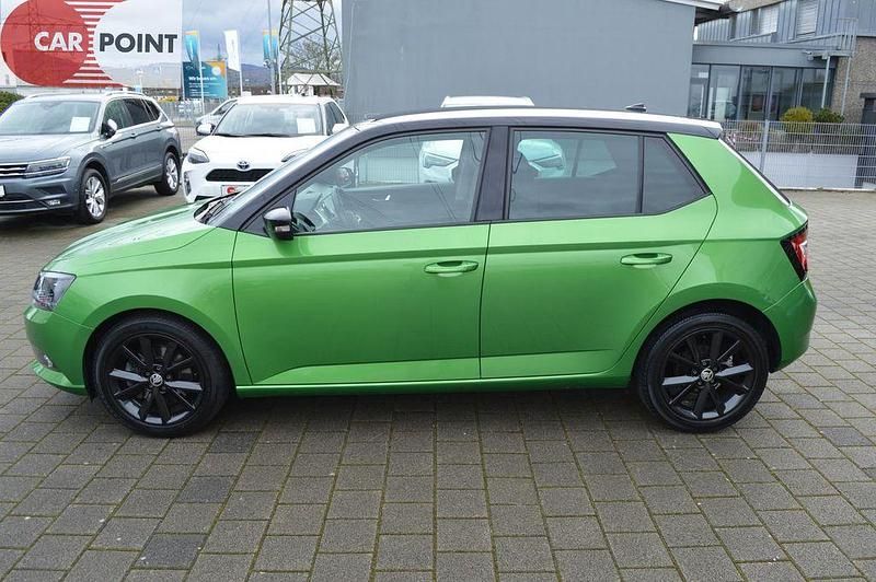 Gebraucht Skoda Fabia Style 110 PS (80 kW) 2018 Rallyegrün metallic Limousine