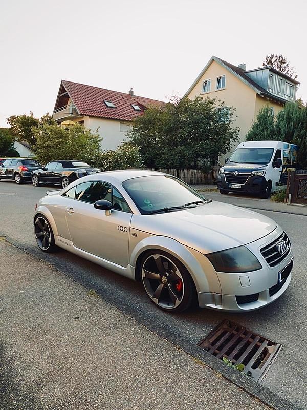 Silber Gebraucht 1999 Audi TT Coupé | 5.499 € (Superpreis) - Bild 1/4