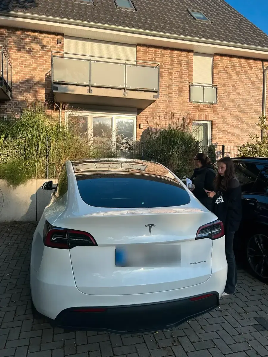 Used Tesla Model Y 378 kW (514 HP) 2022 White SUV