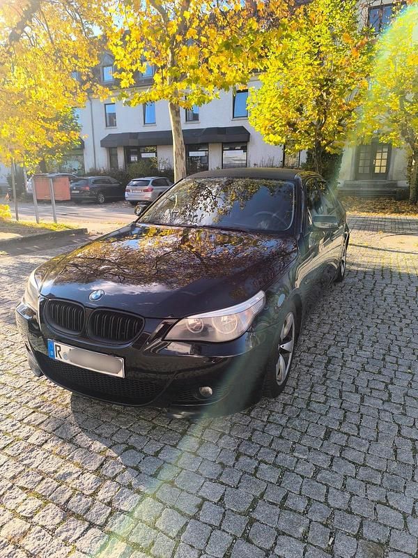 Schwarz Gebraucht 2004 BMW 525 Limousine | 3.900 € (Fairer Preis) - Bild 1/4
