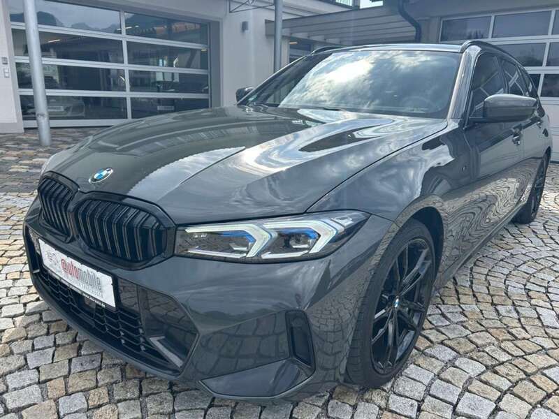 Dravitgrau (c36) Gebraucht 2023 BMW 320 M Sport Kombi | 42.850 € (Etwas zu teuer) - Bild 1/4