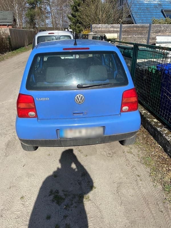 Gebraucht VW Lupo 50 PS (36 kW) 1999 Blau Kleinwagen