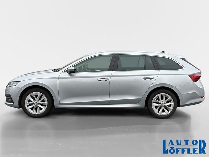 Gebraucht Skoda Octavia Style 150 PS (110 kW) 2021 Brilliantsilber (metallic) Kombi
