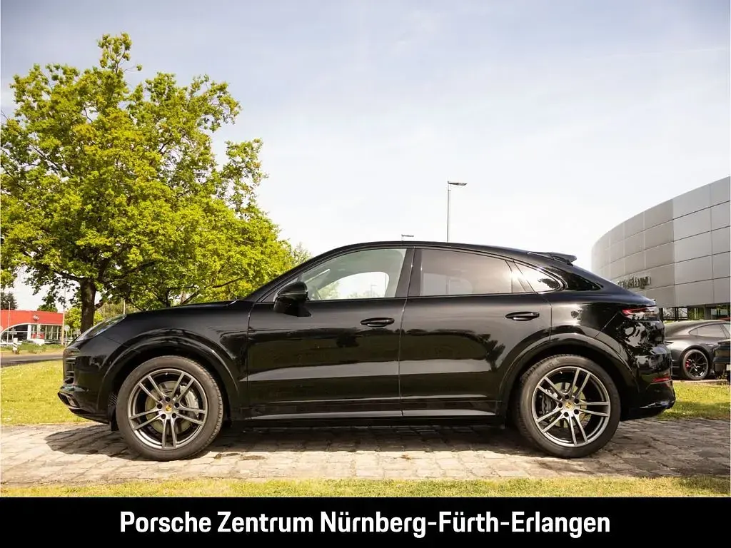 Gebraucht Porsche Cayenne S Platinum Edition 441 PS (324 kW) 2023 Schwarz SUV