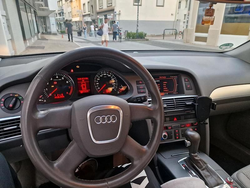 Gebraucht Audi A6 177 PS (130 kW) 2004 Grau Limousine