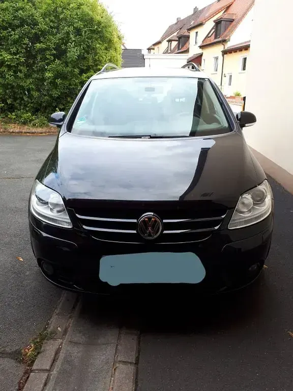 Gebraucht VW Golf Plus Cross 160 PS (117 kW) 2008 Schwarz Van / Kleinbus
