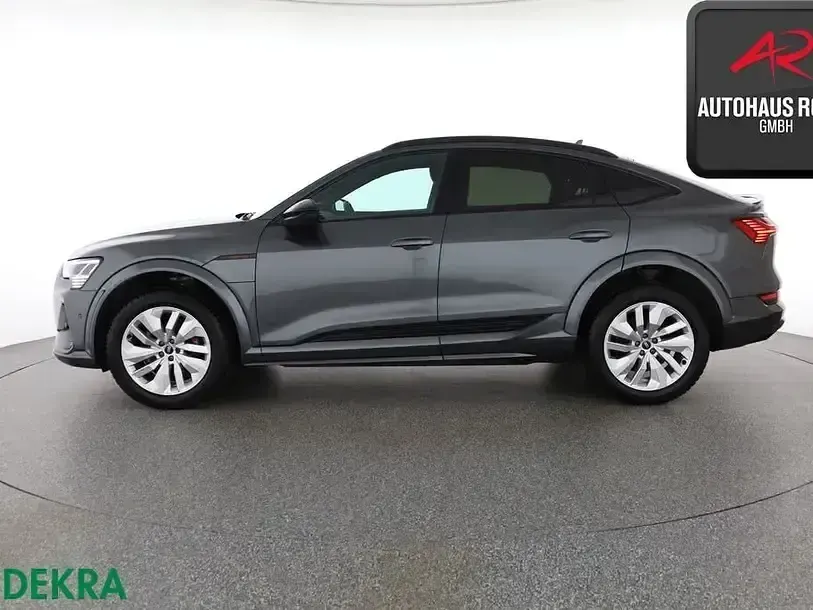 Gebraucht Audi e-tron Sportback Comfort 369 kW (503 PS) 2022 Grau (metallic) SUV