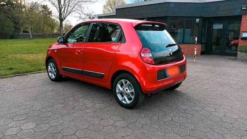 Gebraucht Renault Twingo Intens 75 PS (55 kW) 2016 Rot Kleinwagen