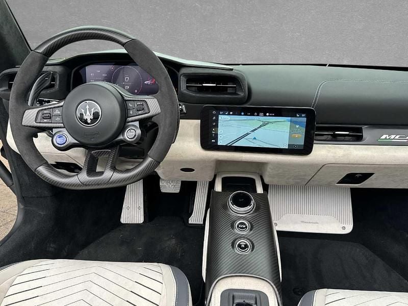 Gebraucht Maserati MC20 630 PS (463 kW) 2024 Weiß Cabrio