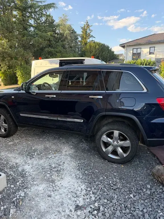 Gebraucht Jeep Grand Cherokee Overland 241 PS (177 kW) 2012 SUV
