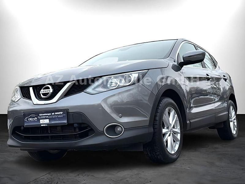 Grau Gebraucht 2015 Nissan Qashqai SUV | 11.800 € (Fairer Preis) - Bild 1/4