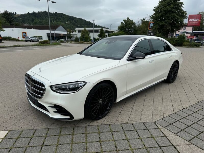 Weiß Gebraucht 2021 Mercedes S400 AMG Limousine | 94.999 € - Bild 1/4