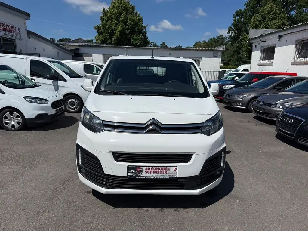 Gebraucht Citroën Jumpy Business Class 179 PS (131 kW) 2018 Weiß Van / Kleinbus