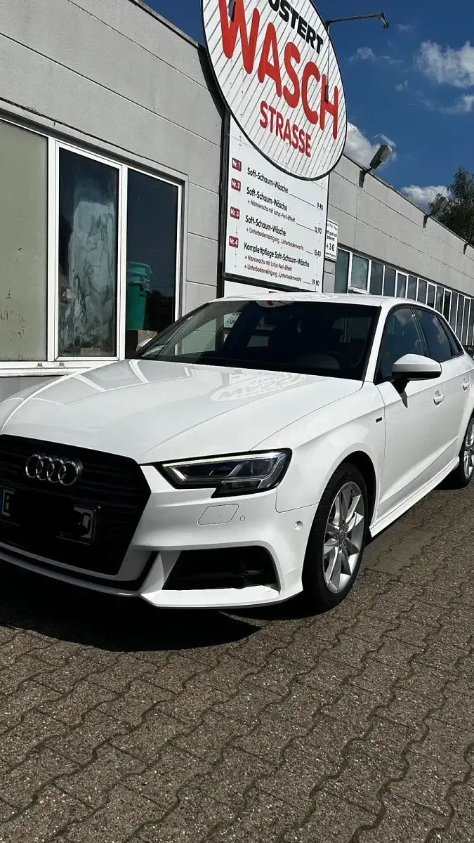 Gebraucht Audi A3 S-Line 150 PS (110 kW) 2017 Weiß Kleinwagen