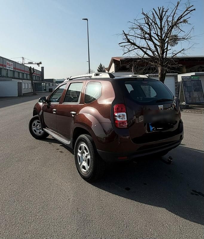 Gebraucht Dacia Duster Ambiance 114 PS (83 kW) 2018 Braun SUV