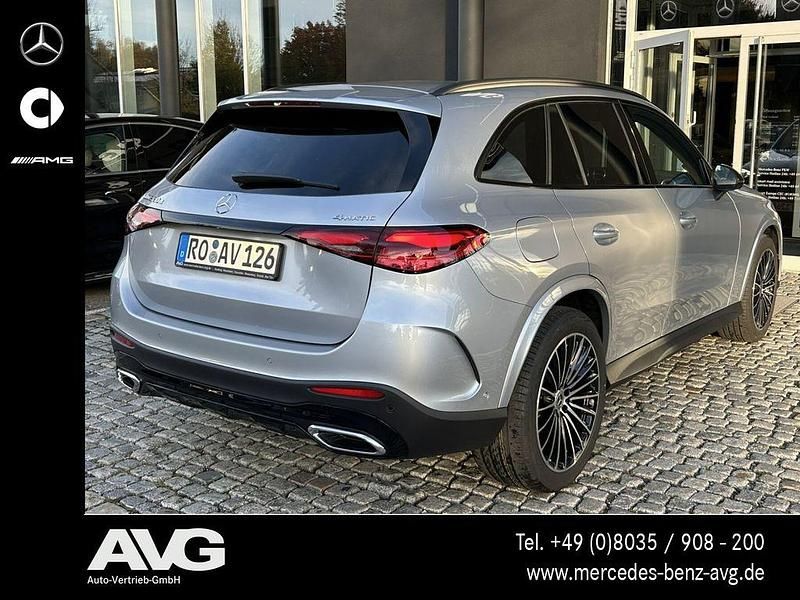 Gebraucht Mercedes GLC220 Advanced Plus 197 PS (144 kW) 2025 Silber SUV