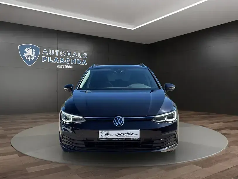 Gebraucht VW Golf VII Life 2021 Schwarz Kleinwagen