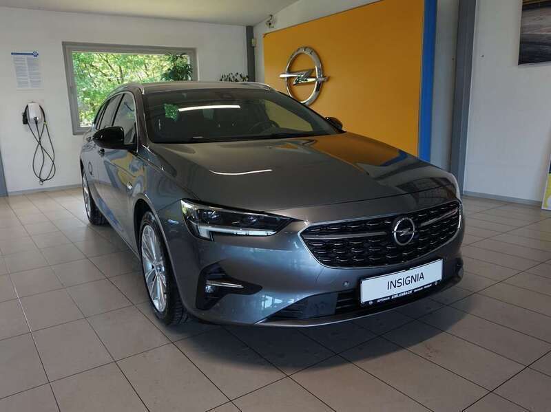 Licht grau Gebraucht 2020 Opel Insignia Country Tourer Innovation Kombi | 20.825 € (Fairer Preis) - Bild 1/4