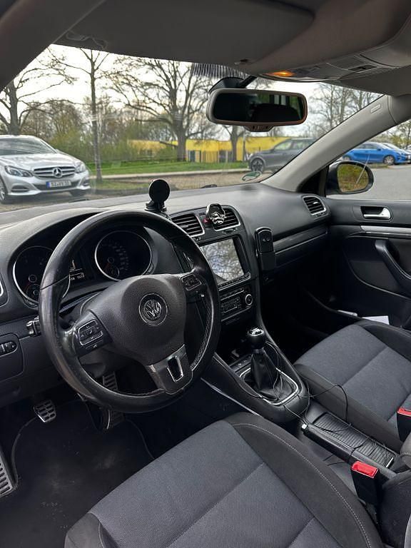 Gebraucht VW Golf VII Style 105 PS (77 kW) 2012 Weiß Kombi