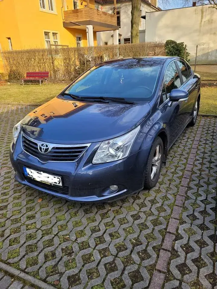 Gebraucht Toyota Avensis Sol 147 PS (108 kW) 2009 Limousine